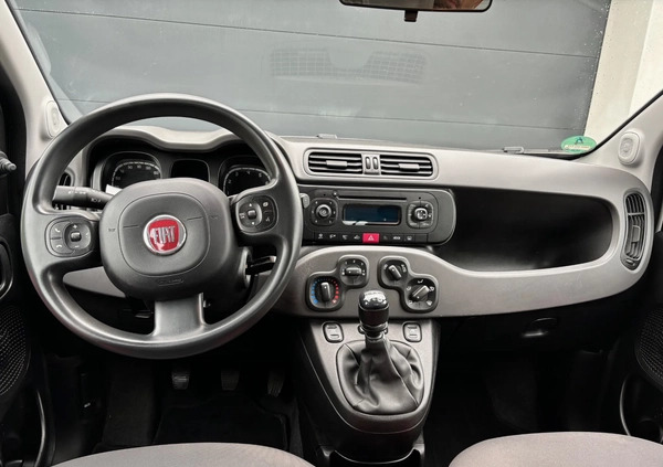 Fiat Panda cena 23900 przebieg: 177000, rok produkcji 2015 z Wadowice małe 56